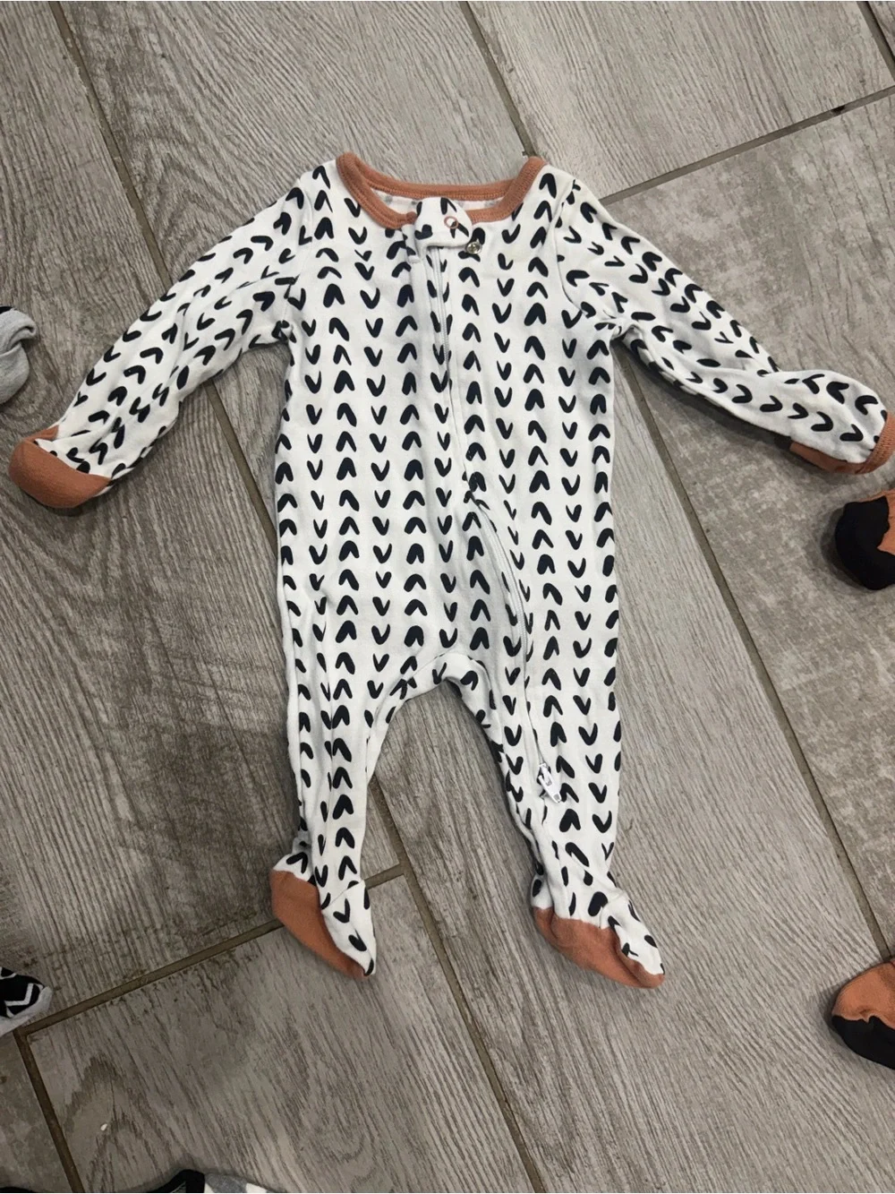Newborn baby footed sleepers bundle ( 5 total)